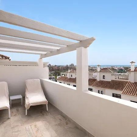 Modern 3-bedroom At Agra Residencial *