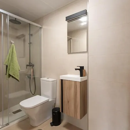Modern 3-bedroom At Agra Residencial Apartment